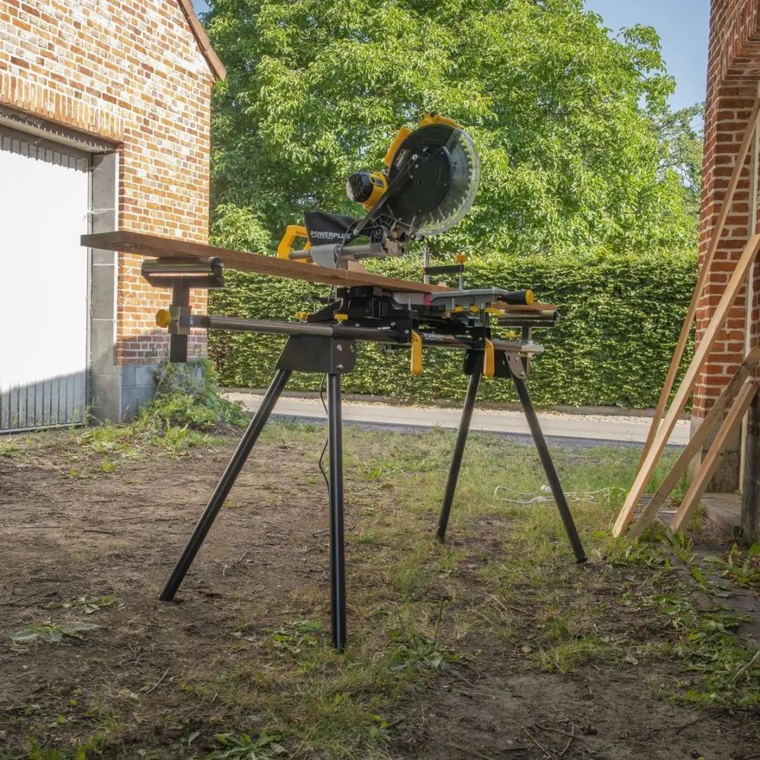 Powerplus POWX075200 Verstekzaagonderstel - 200x635mm - 150kg - Zwart