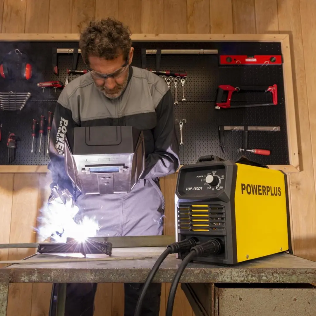 Powerplus POWX481 Elektrisch Lasapparaat 160A - met Borstel/Hamer