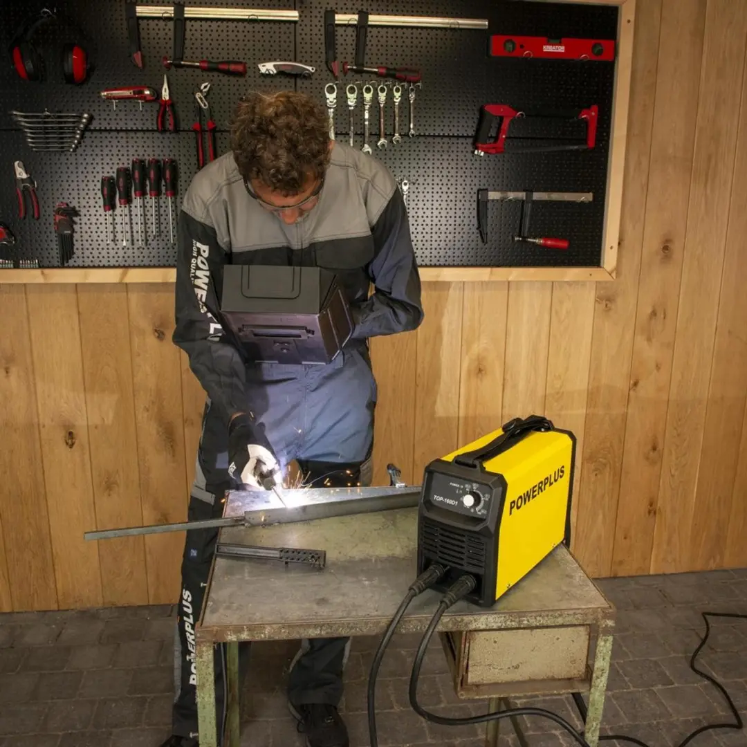 Powerplus POWX481 Elektrisch Lasapparaat 160A - met Borstel/Hamer