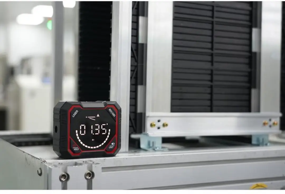 UNI-T LM320D Digitale Hellingmeter