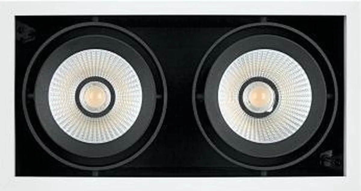 LEDVANCE LED Spot Vierkant Multi Kantelbaar 2x30W 5400lm - 38D - 830 Warm Wit - afbeelding 3 van 5