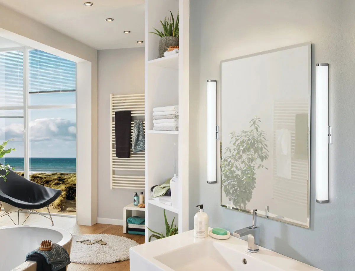Eglo Gita 2 Wand/Plafondlamp 900mm - Chroom - Wit
