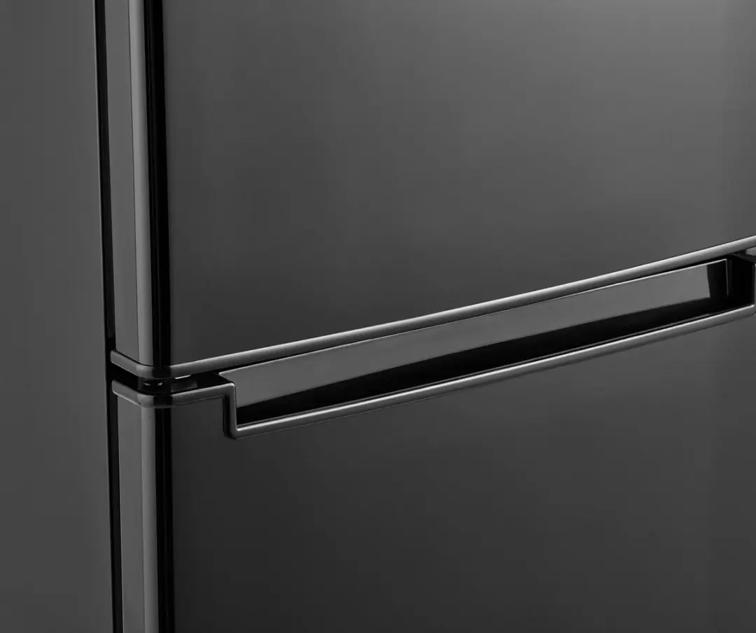 Tomado TCR1420B Koel-vriescombinatie 173L - Zwart