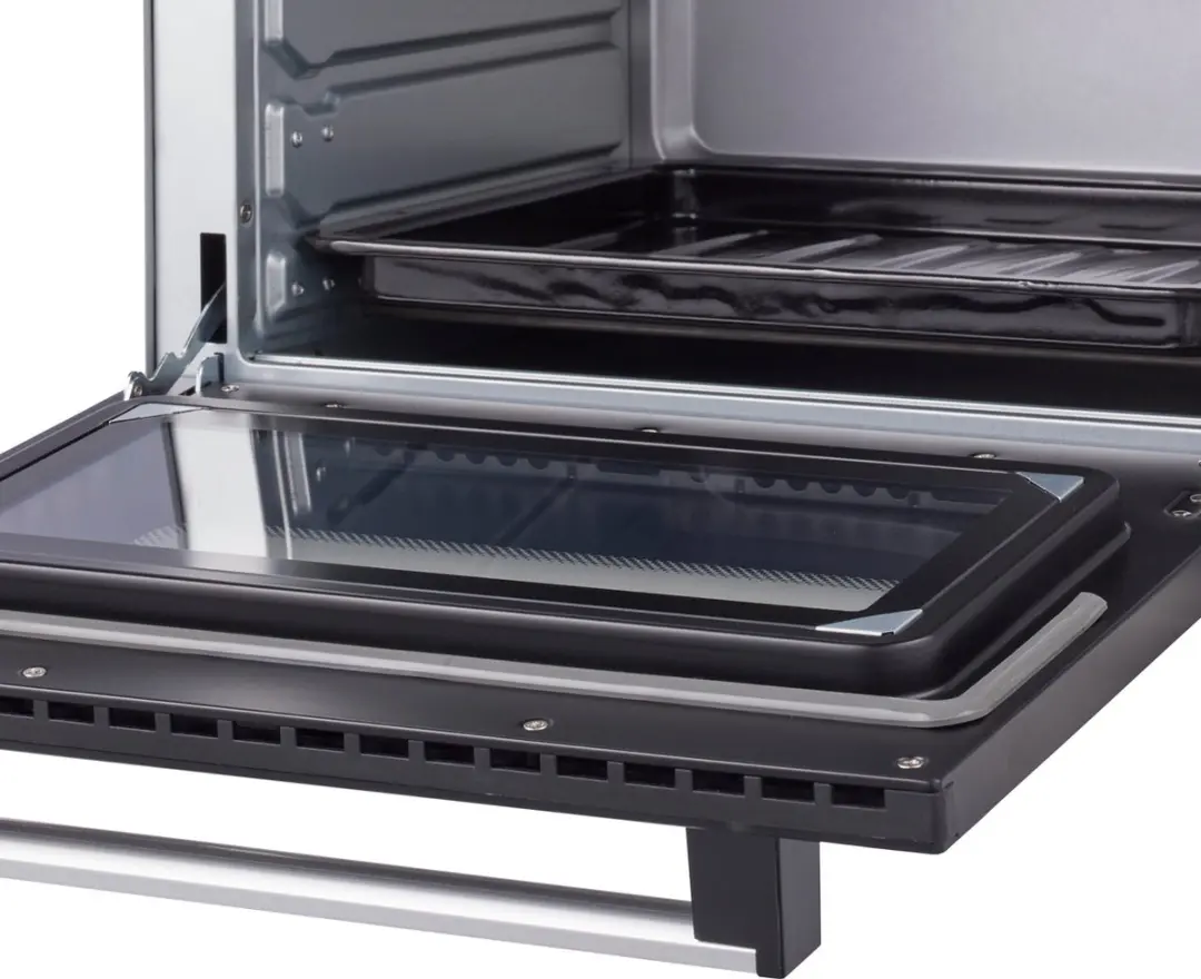 Tomado TEO3000S Vrijstaande Oven 30L - 1600W - Zilver