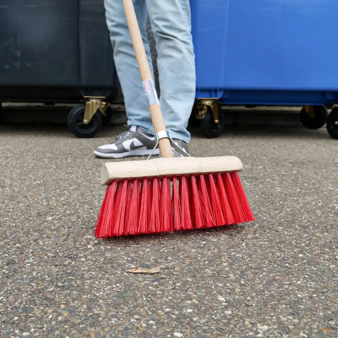 Talen Tools Halfrond Bezem 31cm - Rood