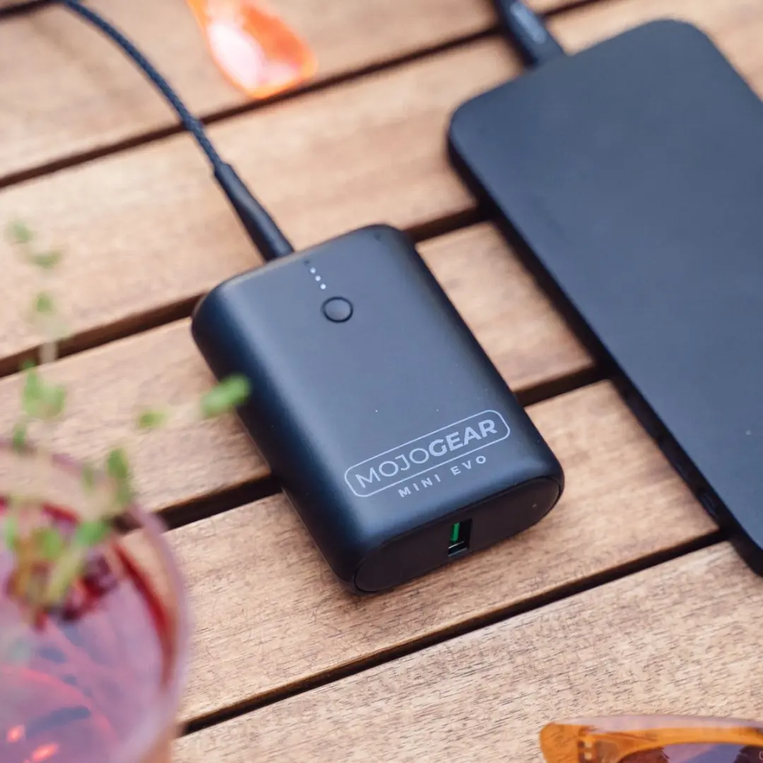 MOJOGEAR Mini EVO MG-10 Powerbank 10.000mAh - 22,5W - Zwart