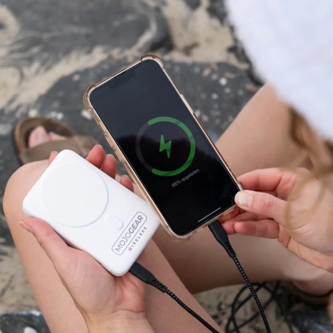 MOJOGEAR MagSafe Powerbank 10.000mAh - Wit