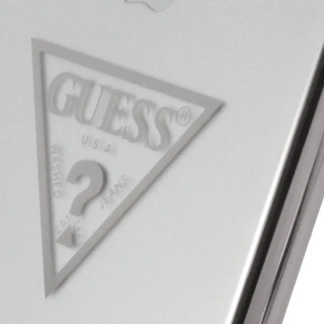 GUESS Triangle Back Case iPhone 7 - Zilver - GUHCP7TRTLSI