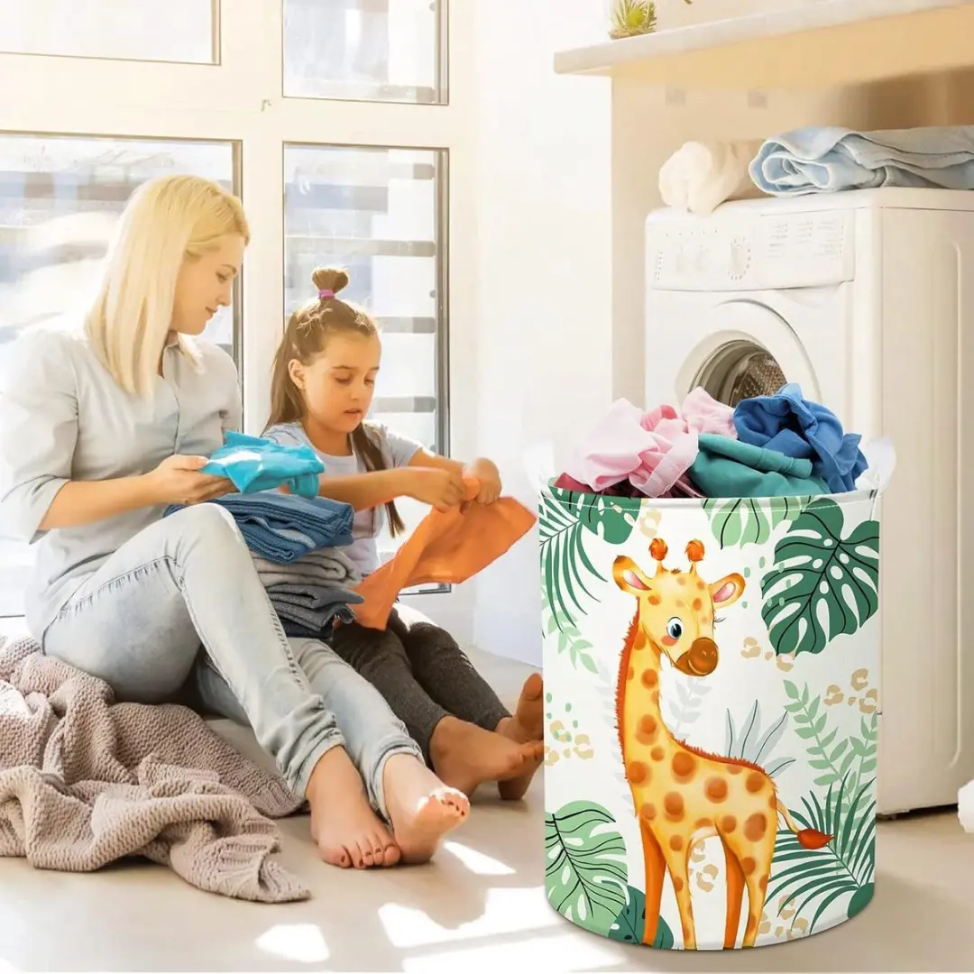Cute Giraffe Hamper 45L - 3 kg