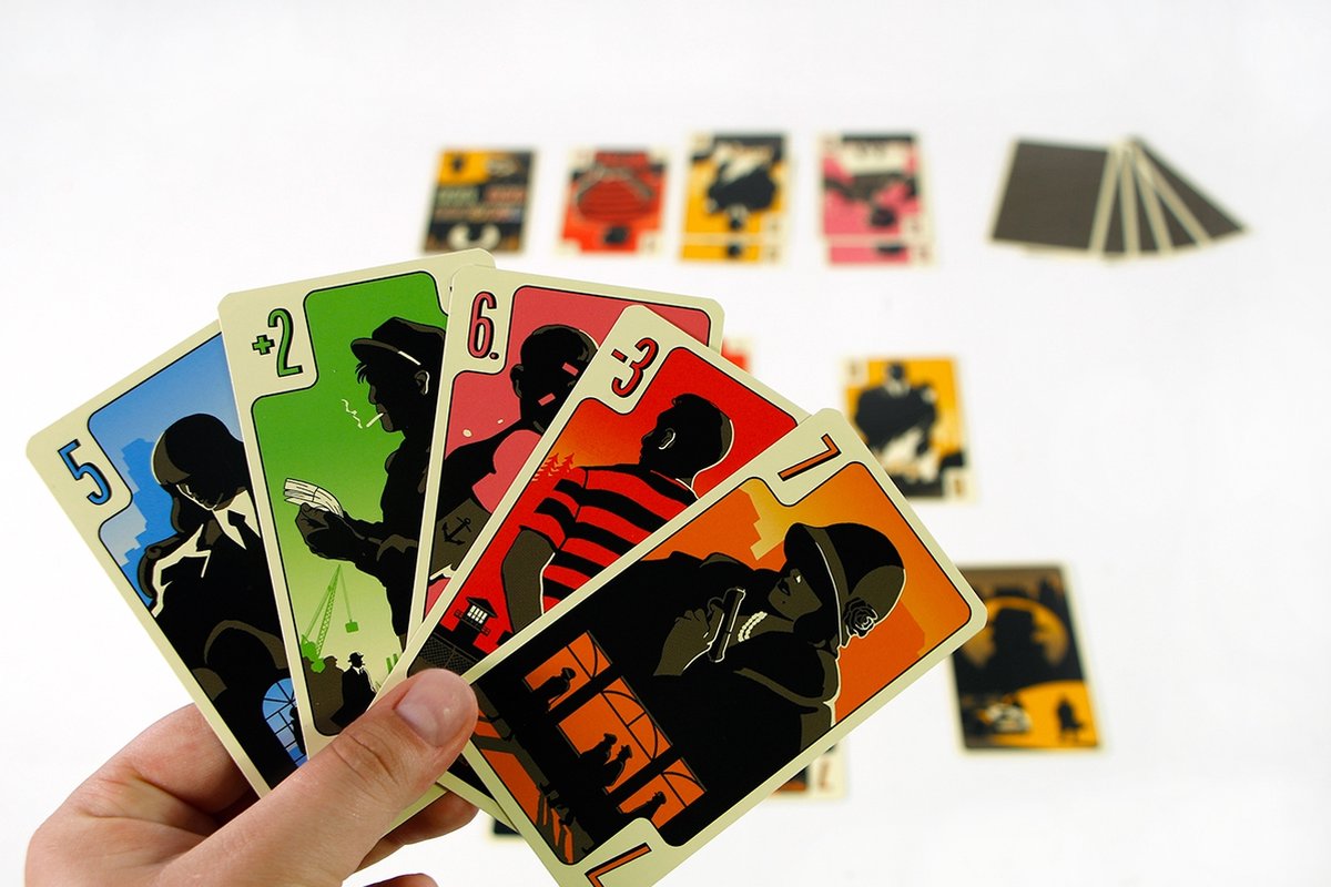 999 Games - District Noir - Tactisch kaartspel voor 2 spelers