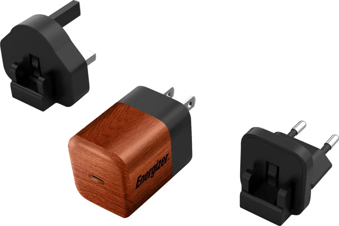 Energizer A20MUWO Multi Plug Oplader Reisstekker 20W - Walnoot