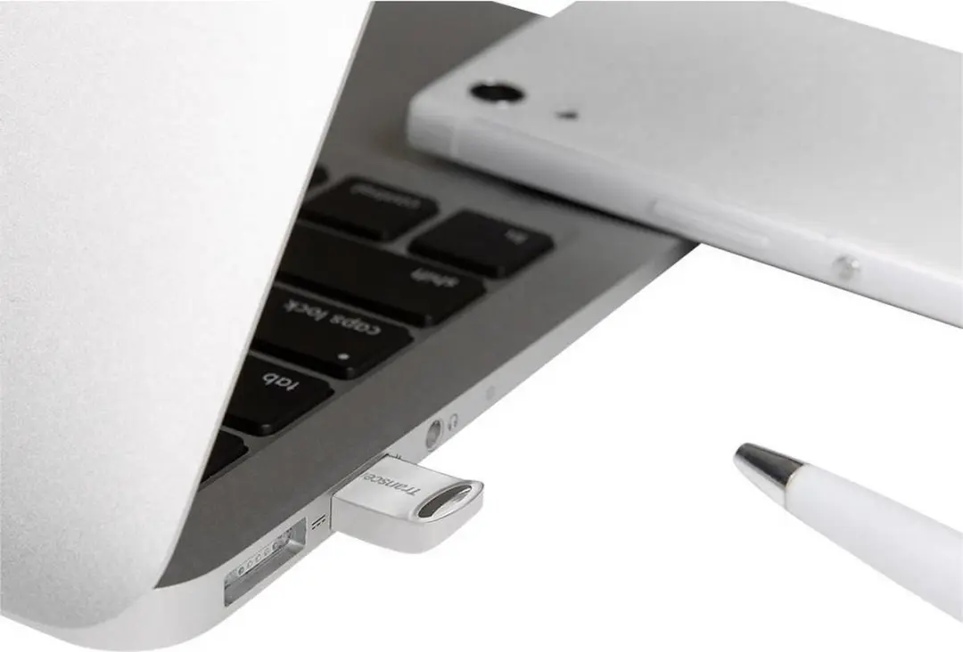 Transcend JetFlash 710S 128GB USB-stick - Zilver
