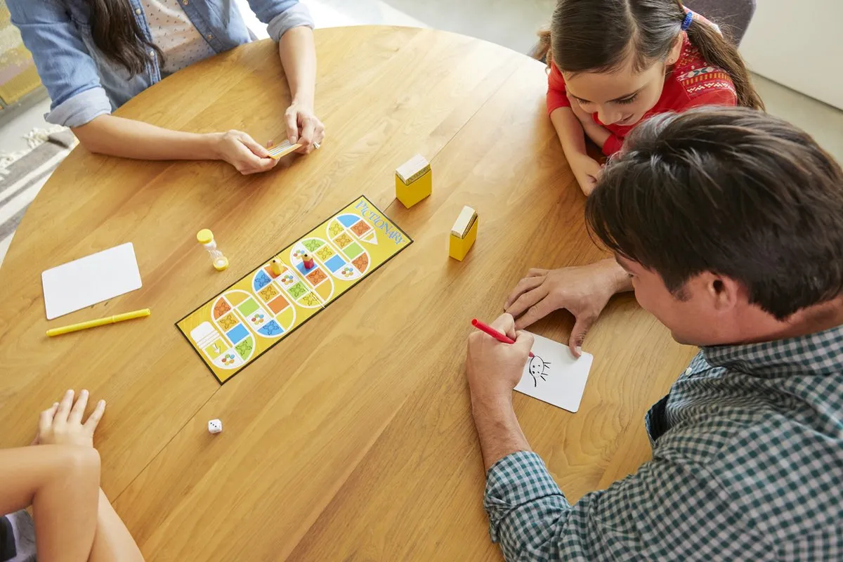 Mattel Games Pictionary Bordspel GPW42 - 12 Spelers