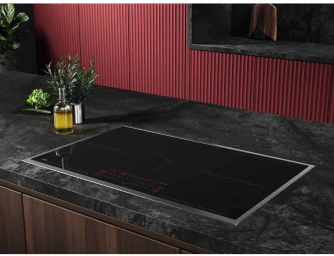 AEG TK85IM0FXB Inbouwinductiekookplaat 5 zones - 76,6 cm - Zwart/roestvrijstaal