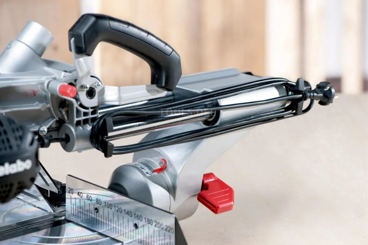 Metabo KGSV 216 M Afkortzaag 1700W - 216x30mm