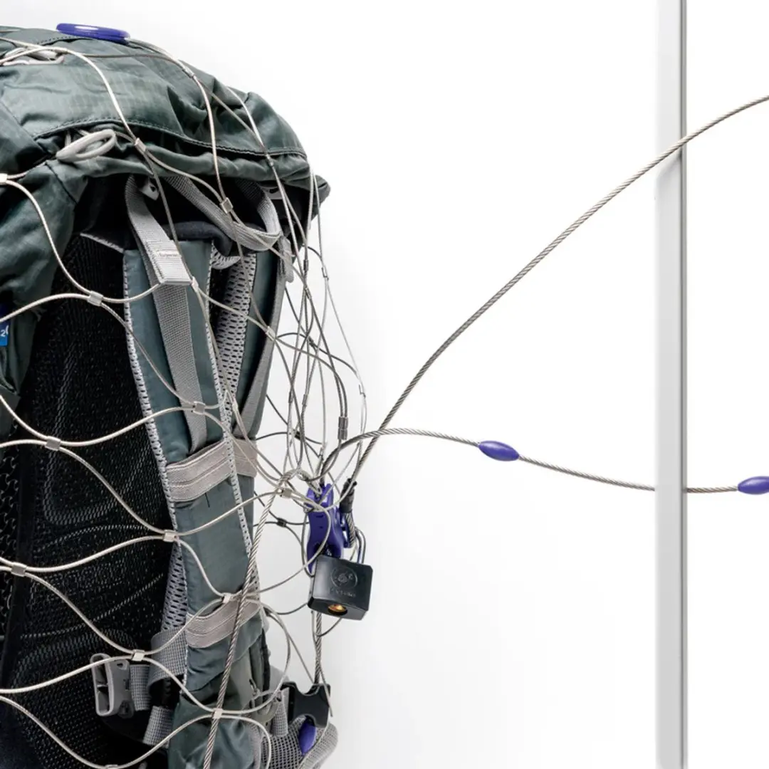 Pacsafe 830428 Backpack & Bag Protector 55L - Staal - Zilver - afbeelding 6 van 6