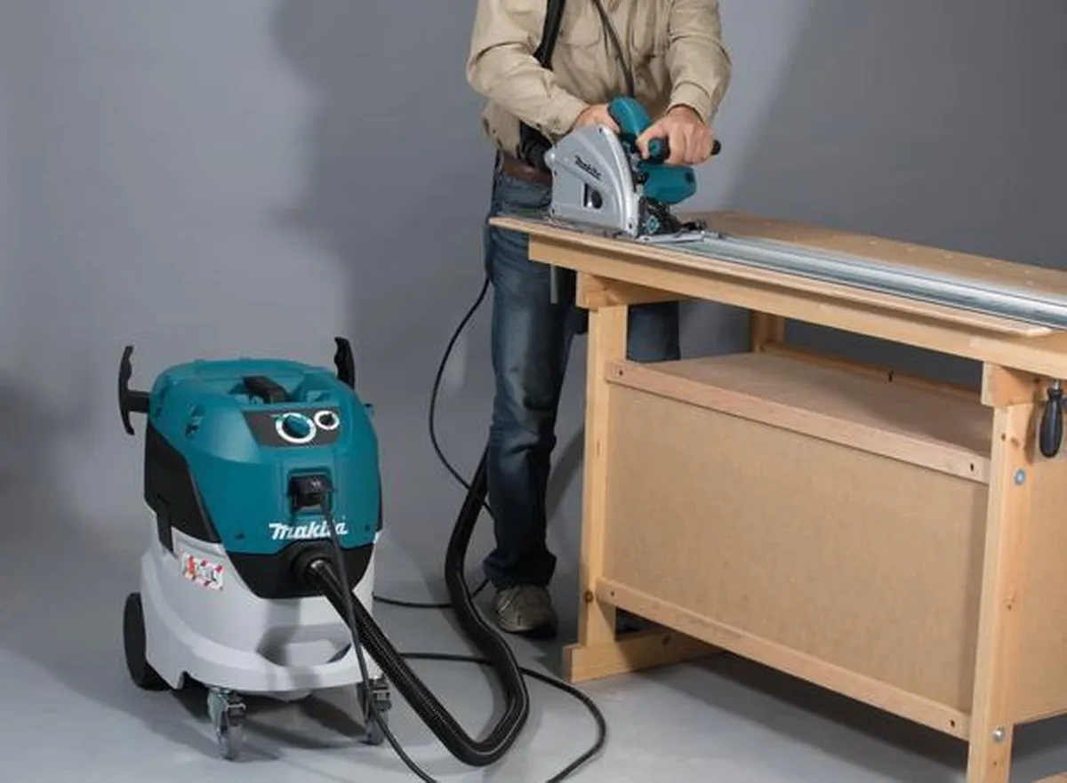 Makita VC4210L Stofzuiger L-Klasse 1200W - afbeelding 6 van 6