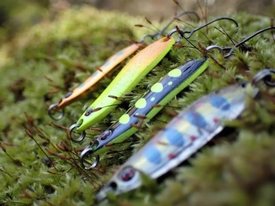 Sakura Fat Skoon Area 30mm 2.4gr - Albino Trout