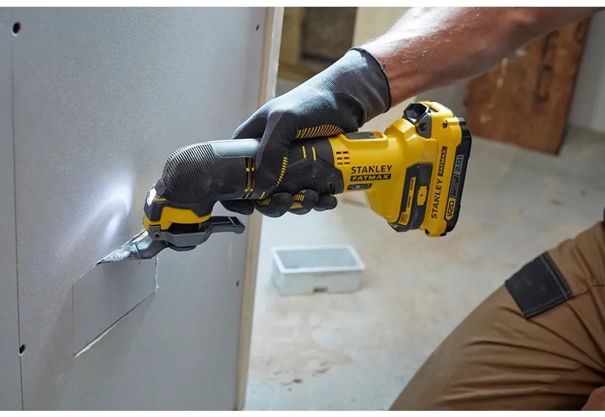 Stanley FatMax V20 SFMCE500B-XJ Oscillerende Multitool - 5 Accessoires
