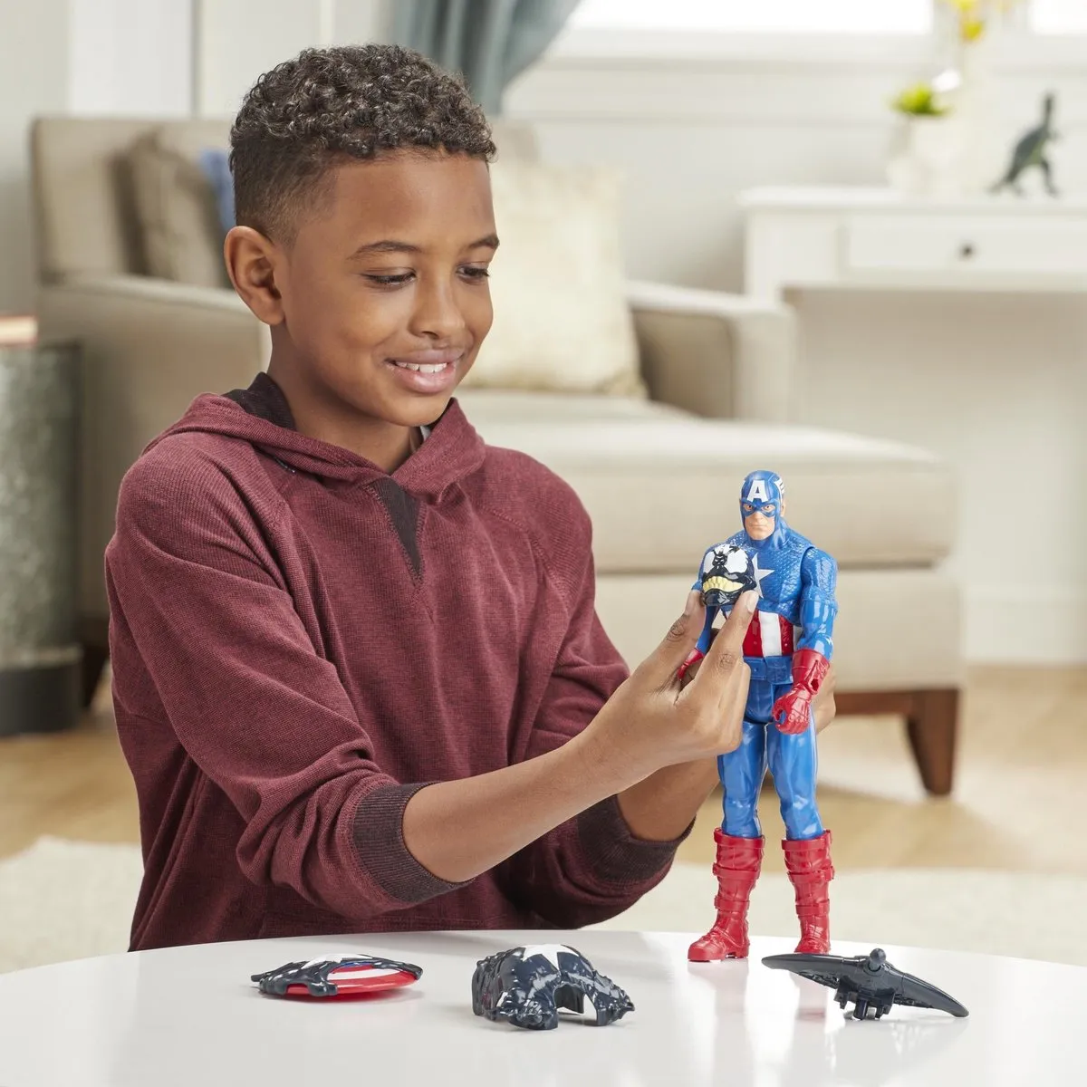 Hasbro Marvel Titan Hero Series Spiderman Maximum Venom - Captain America Actiefiguur - Blauw/Zwart/Rood
