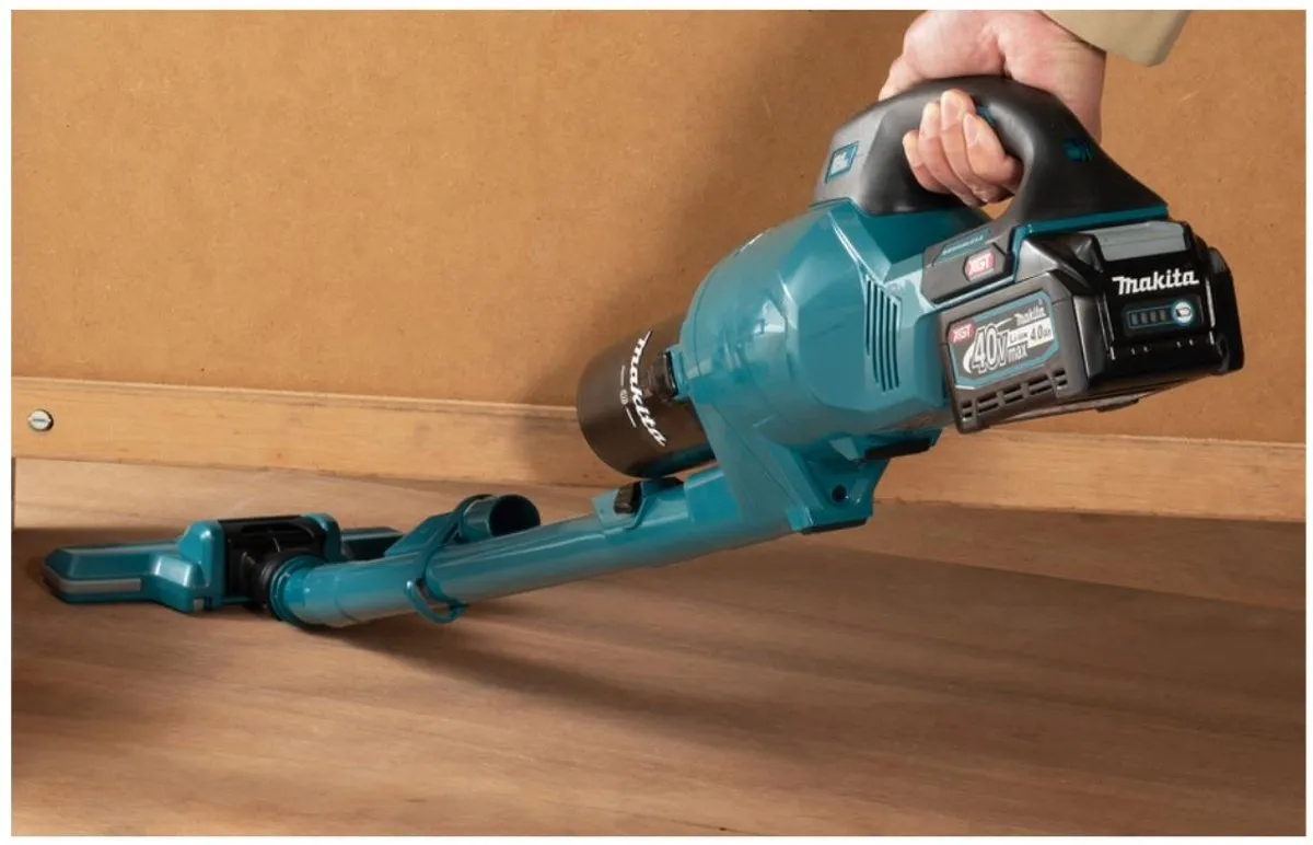 Makita CL003GZ04 Steelstofzuiger 40V Max - Zwart - afbeelding 6 van 6