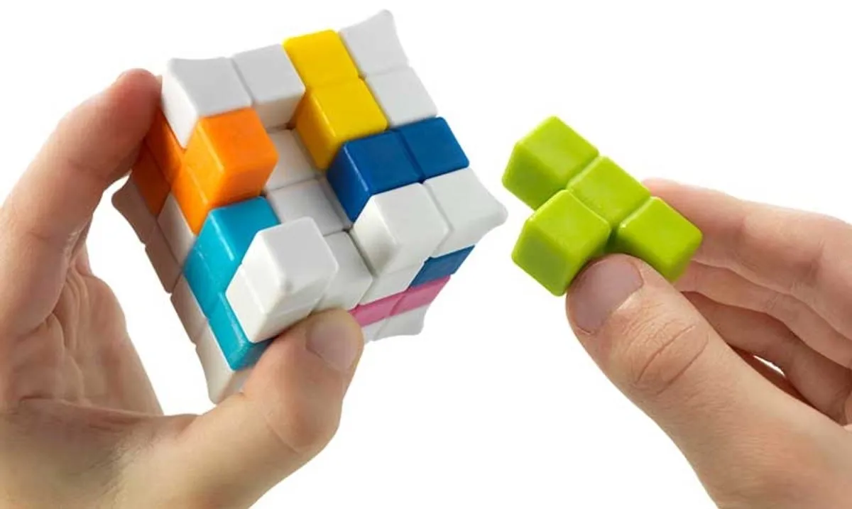 SmartGames Plug & Play Puzzler SG 502 Kubus Puzzel