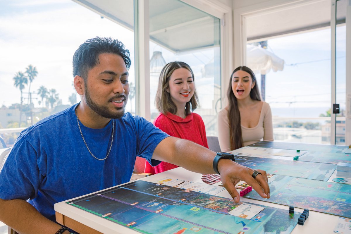 999 Games - Finspan - Bordspel - Prachtig vormgegeven - Ook voor 1 speler - Gezelschapsspel