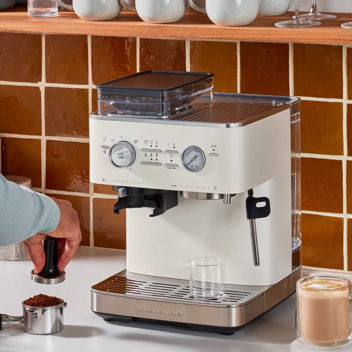 KitchenAid 5KES6551ESX Halfautomatische Espressomachine - Porcelain White - afbeelding 5 van 6