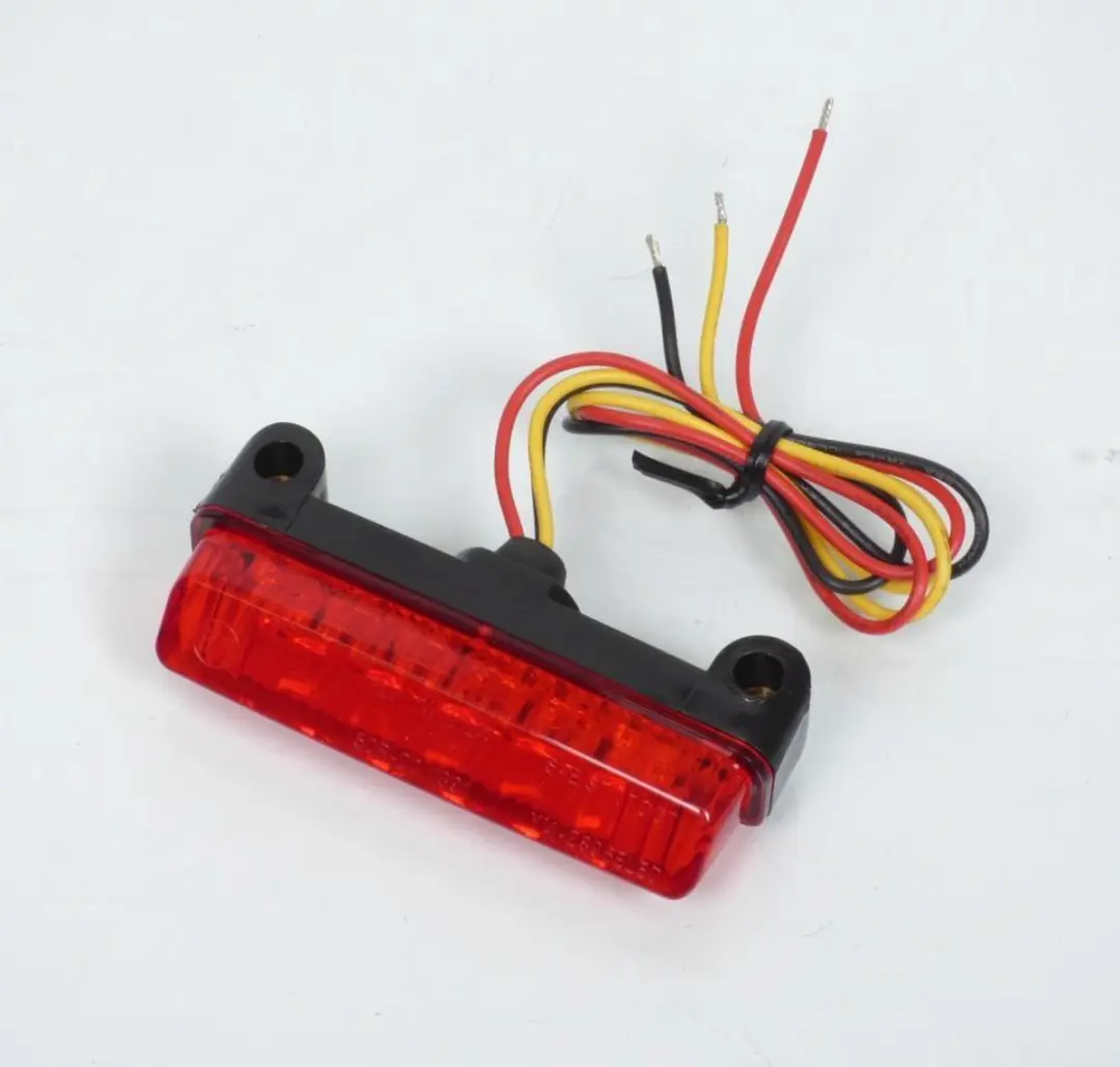 Replay Mini Rood LED Achterlicht 12V - Motor 50cc