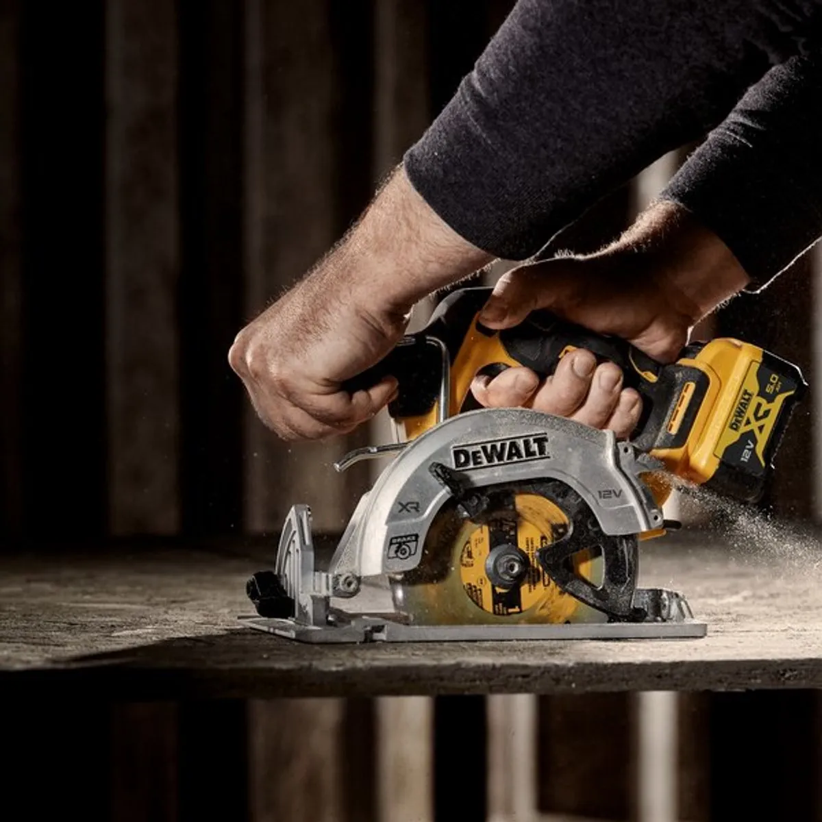 DeWalt DCS512P2 Cirkelzaag 140mm 12V XR - 2x 5.0Ah Accu