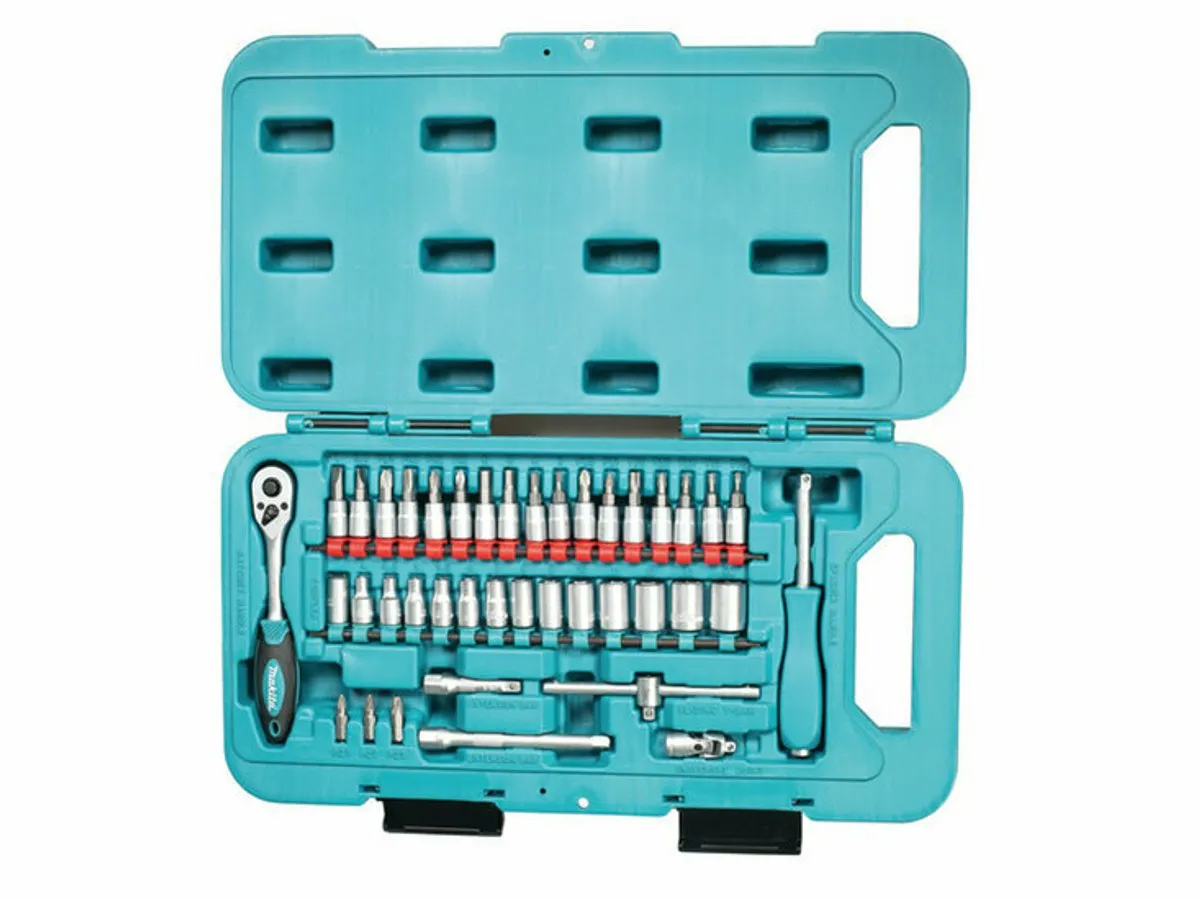 Makita Ratel- en Bitset P-90283