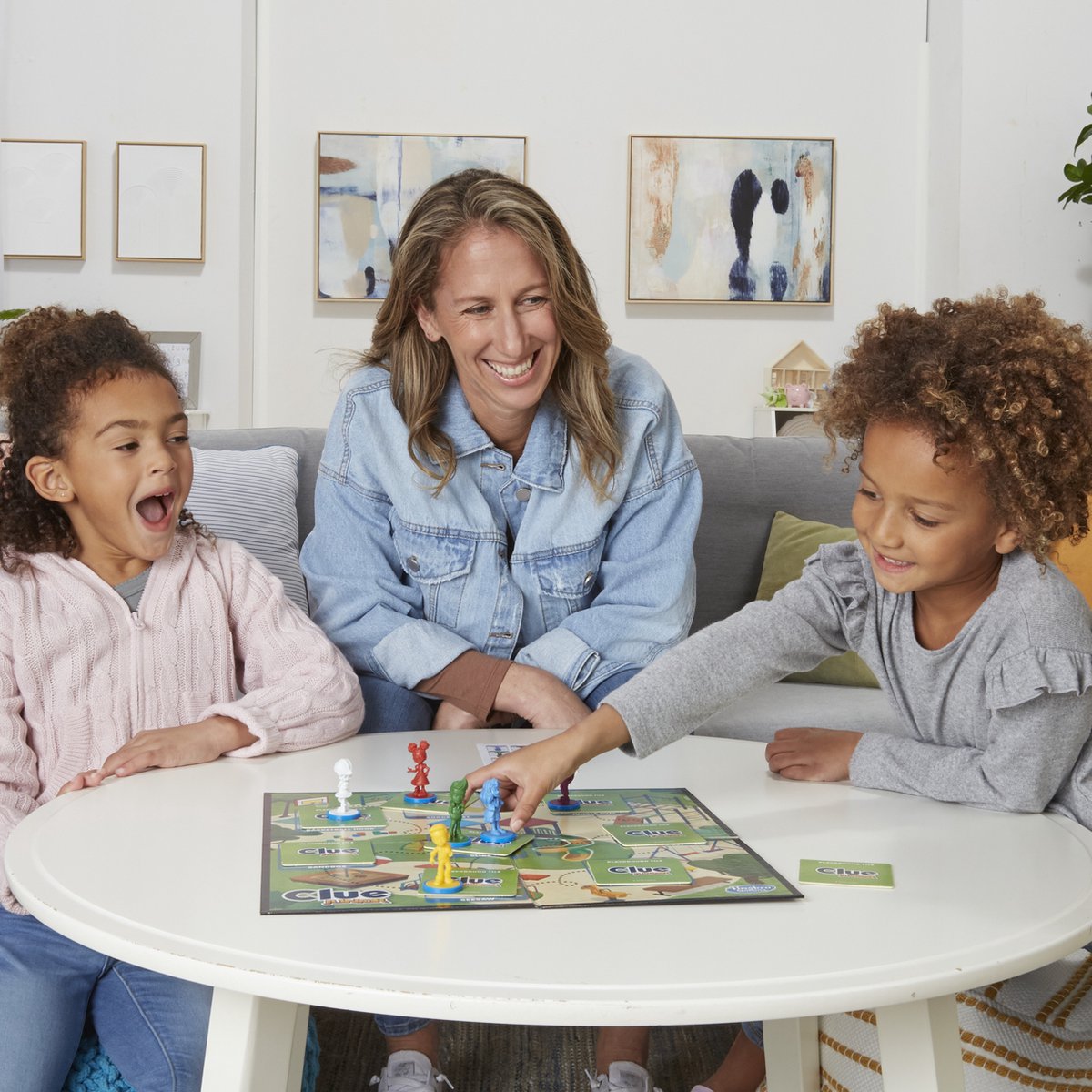 Hasbro Cluedo Junior - Bordspel voor kinderen - 2 spelniveaus - 4+ jaar