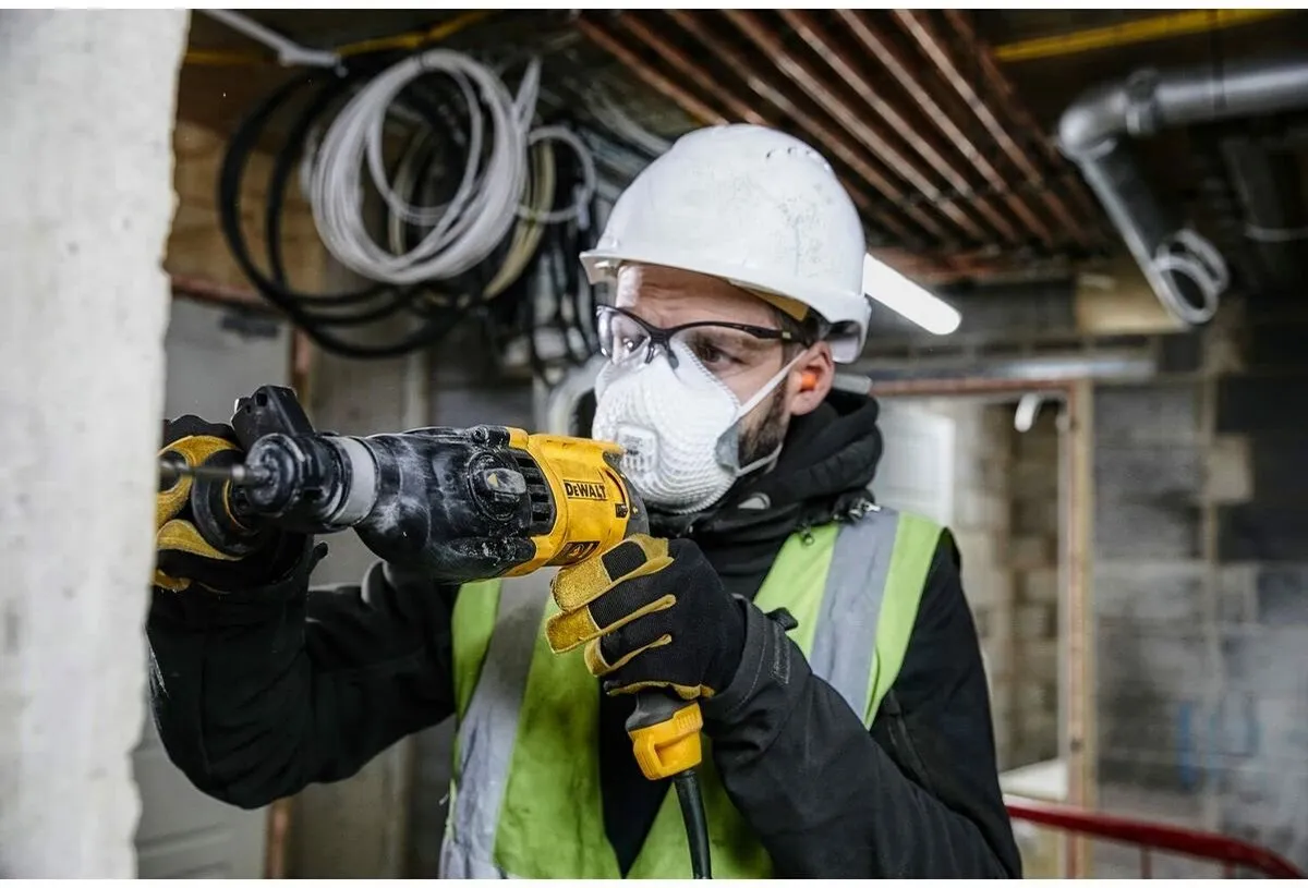 DeWalt D25133K SDS-plus Combihamer 800W