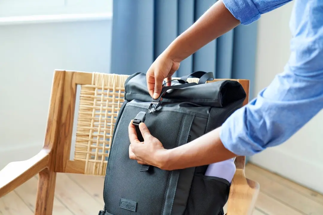 Eastpak Tecum Roll CNNCT Reisrugzak 20L - Coat