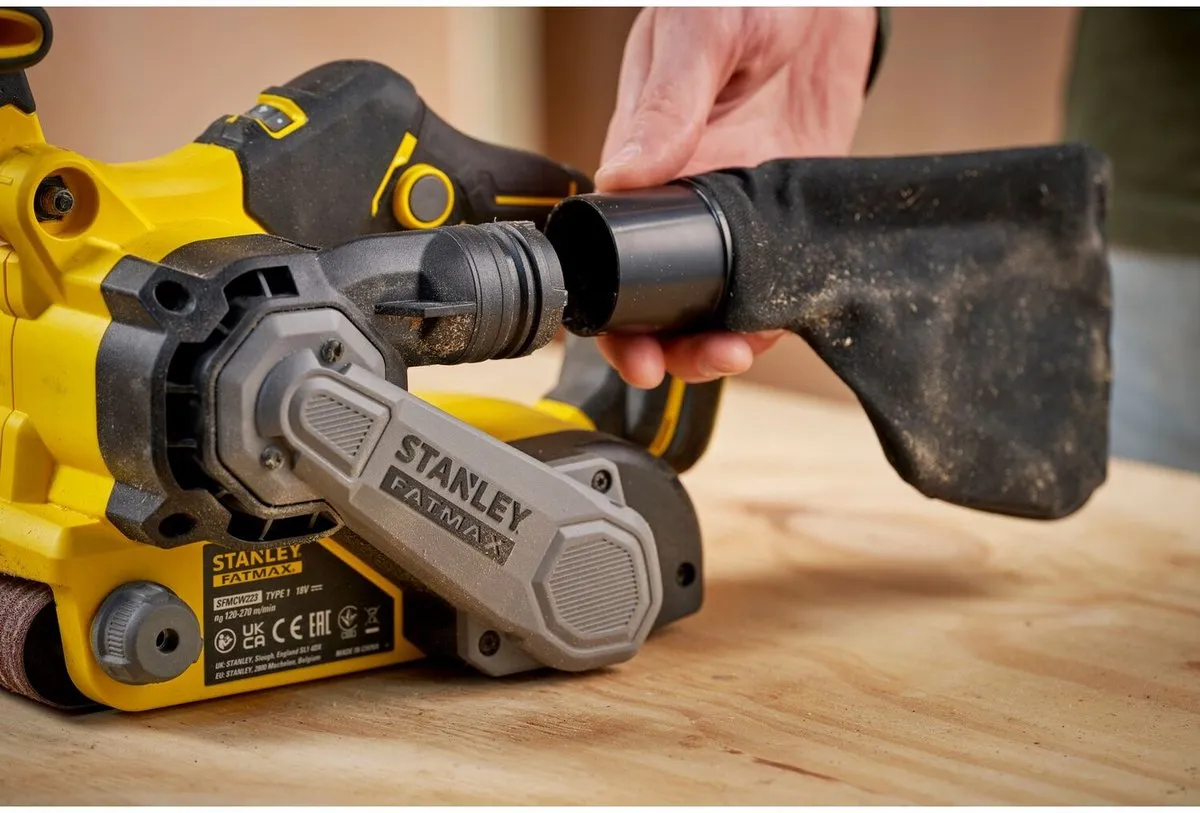 Stanley SFMCW223B V20 Accu Bandschuurmachine 18V - afbeelding 6 van 6