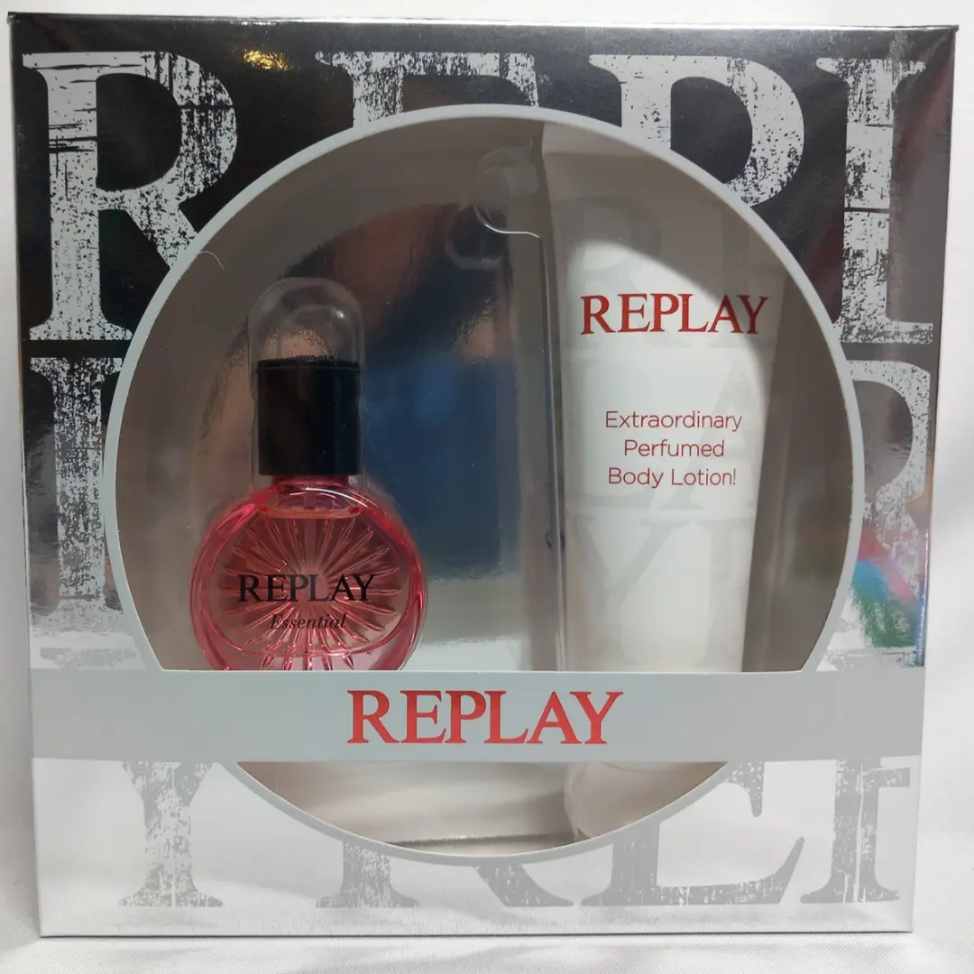 Replay Essential For Her! Gift Set