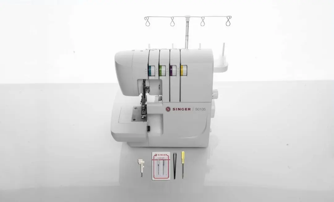 Singer S0105 Overlockmachine - 6 Steken - Wit