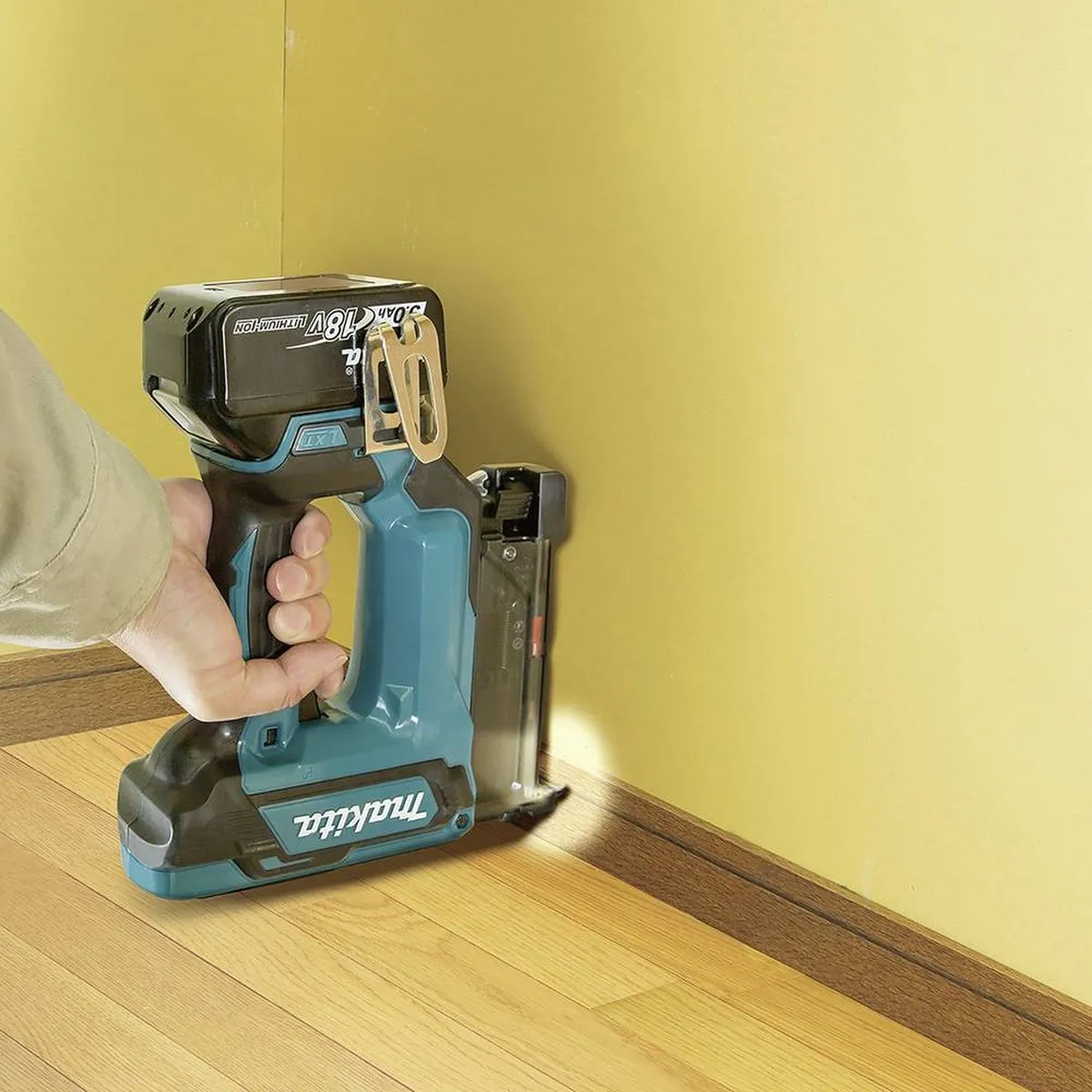 Makita DPT353Z Pintacker 18V - Spijkers - afbeelding 6 van 6