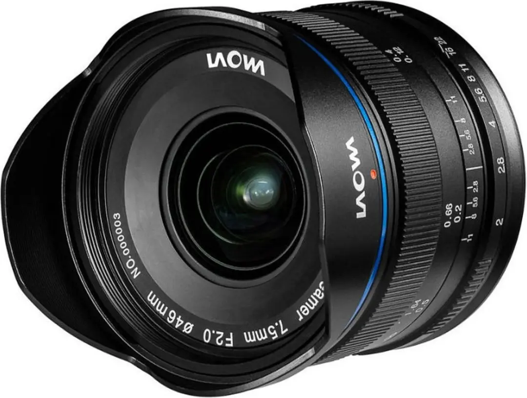 LAOWA Venus 7.5mm f/2 M4/3 - Zwart