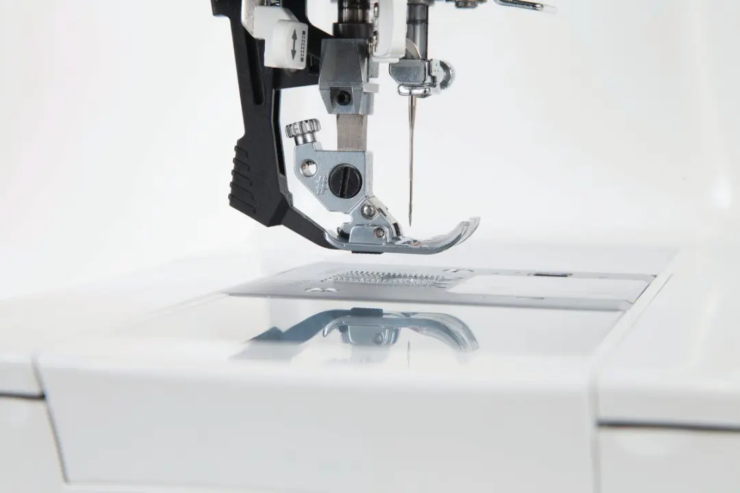 Singer Featherweight C240 - Naaimachine
