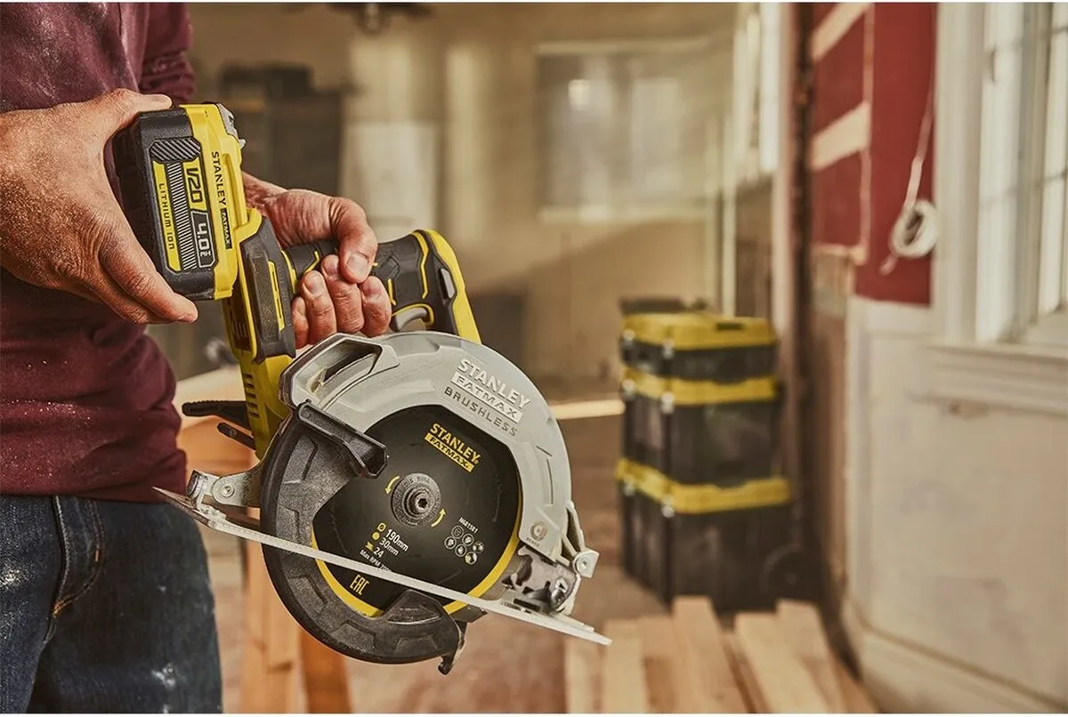 Stanley FATMAX V20 SFMCS550M2K Cirkelzaag 190mm - 2x 4.0Ah - In Koffer - afbeelding 6 van 6