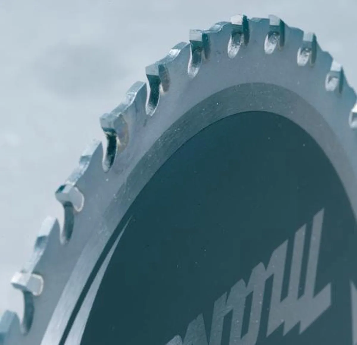 Makita Cirkelzaagblad B-10615 Staal - Ø136mm 30T