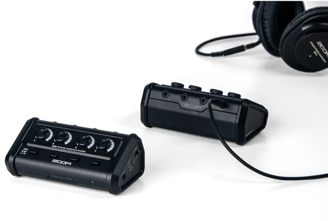 Zoom ZHA-4 Koptelefoonversterker - Zwart
