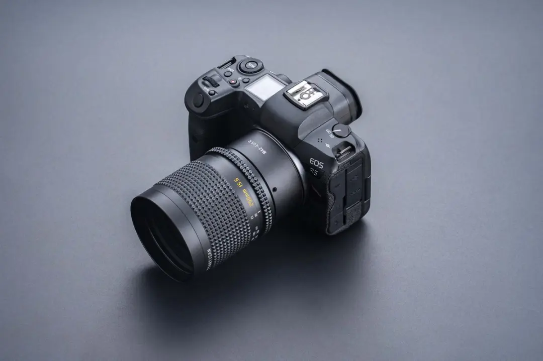 TTArtisan 250mm F5.6 M42 Portretlens - 67mm Filter - Zwart