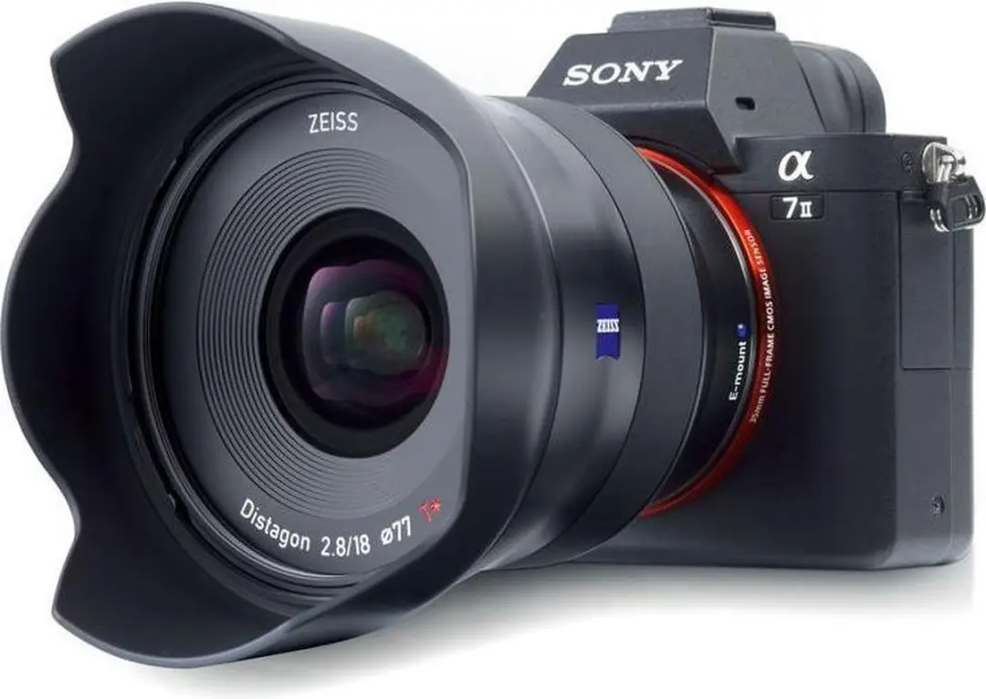 Zeiss Batis 18mm f/2.8 Lens - Sony E-Mount - 77mm