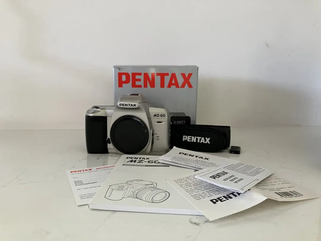 Pentax MZ-60 Analoge Camera - Zilver