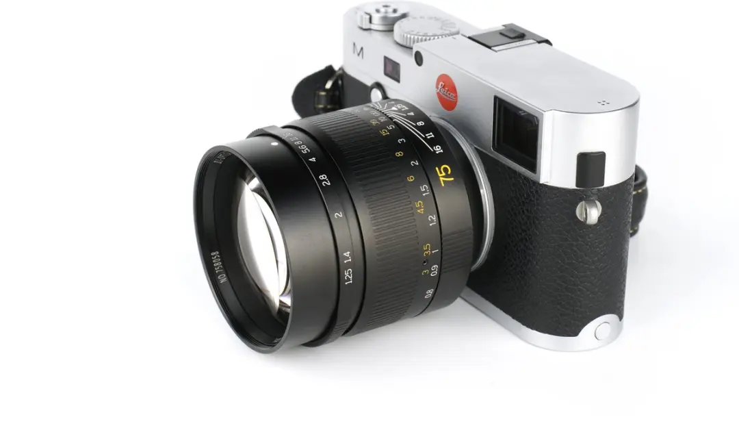 7artisans M 75mm F1.25 Lens - Leica M - Zwart