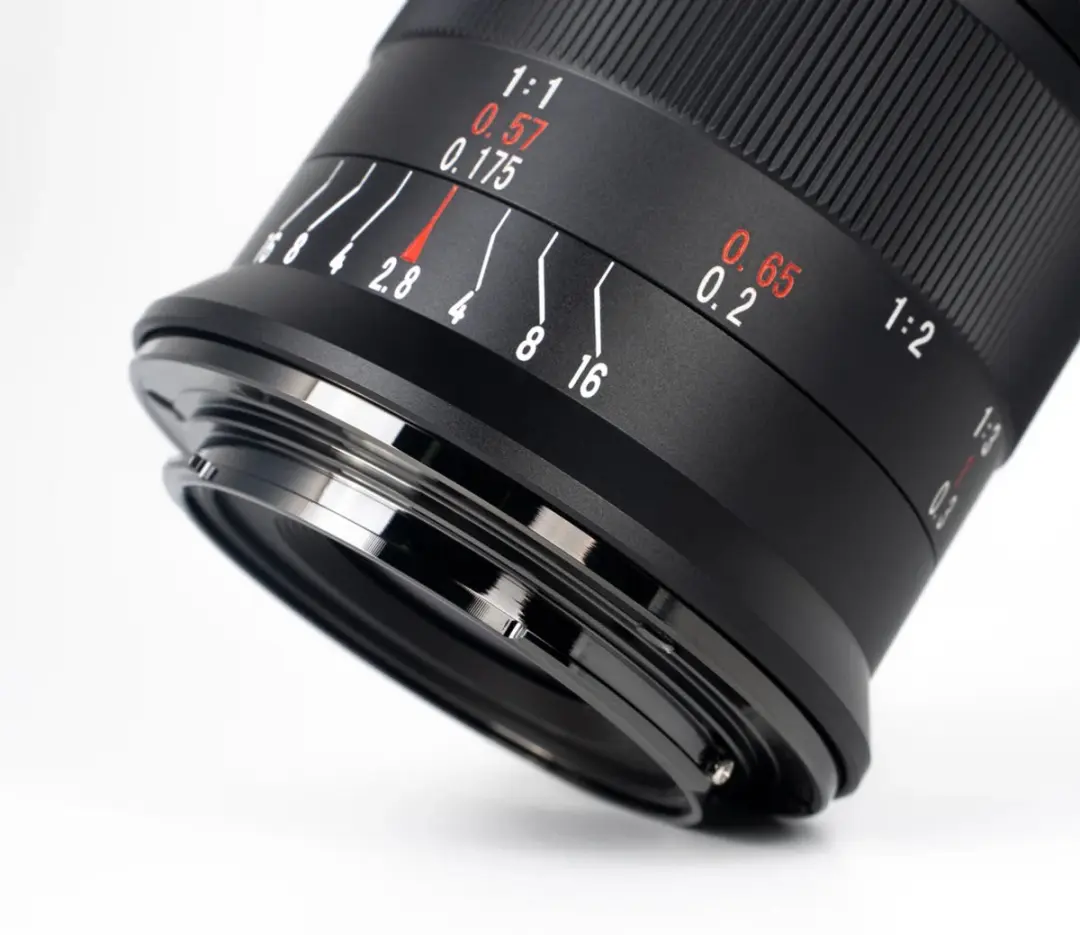 7Artisans 60mm F2.8 II Fujifilm X-Mount Objectief - 49mm Filter