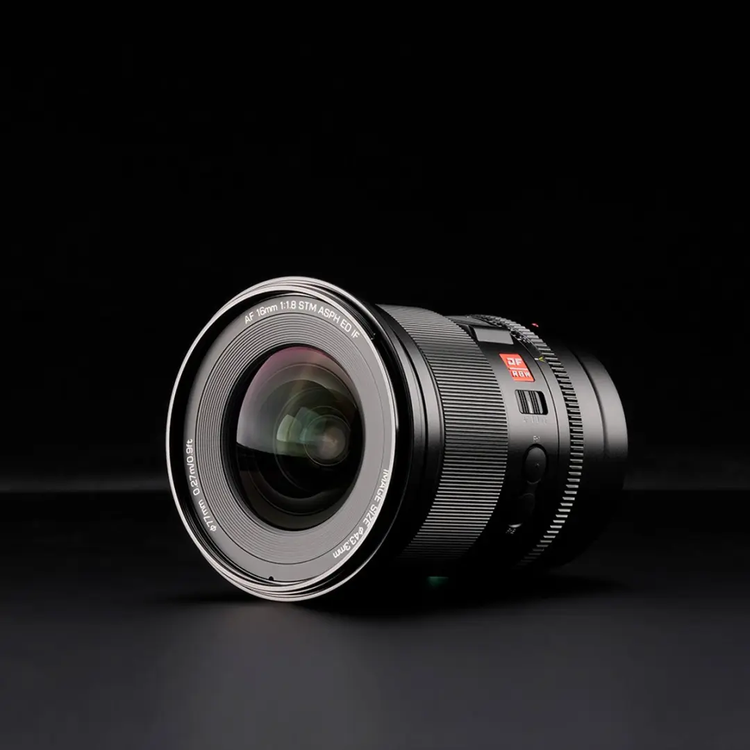 Viltrox 16mm F1.8 Nikon Z-Mount - 77mm