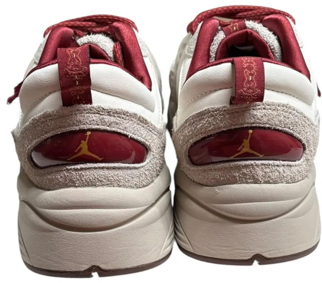 Jordan Trunner O/S Sportschoenen - Wit/Rood 42.5